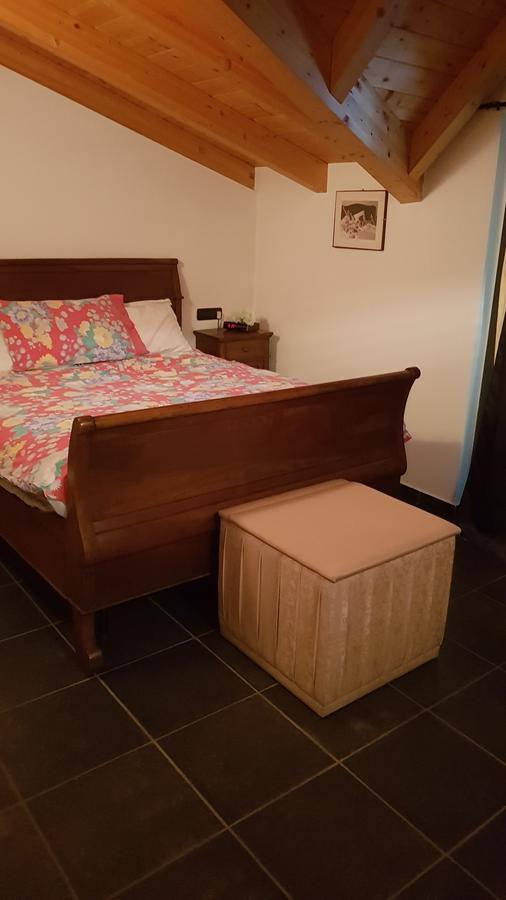 B&B Benessere La Casa Nera Брено Экстерьер фото